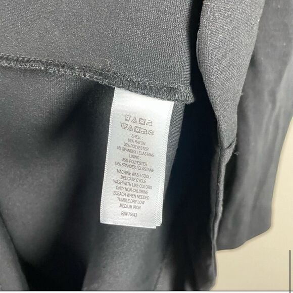 Tahari scoop neck scalloped hem 3/4 sleeve black dress plus size 14 - Picture 6 of 11